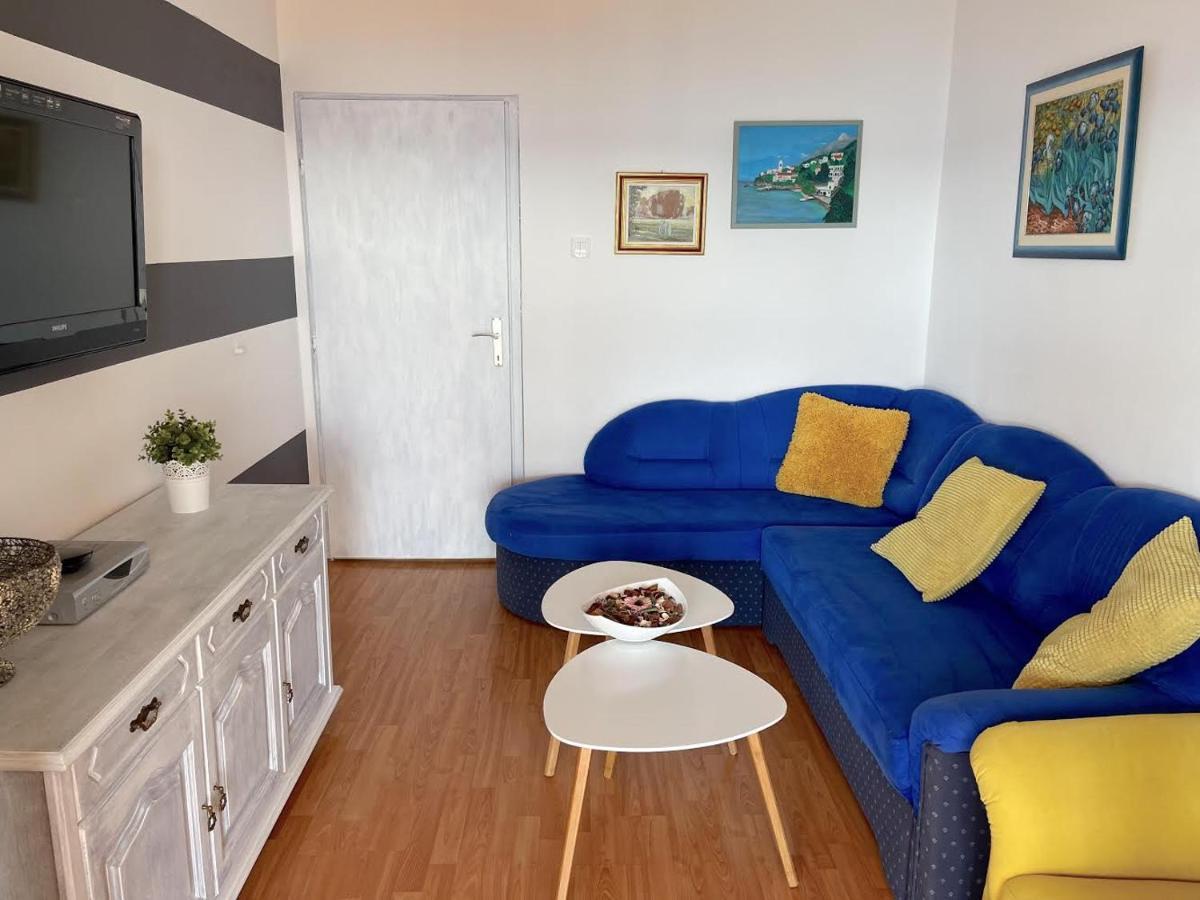 Lugonja*** Apartament *